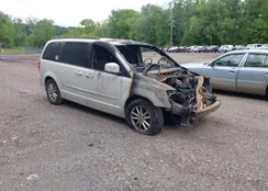 2C4RDGCG0GR275543: 42365577