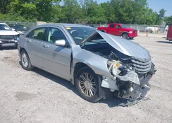 1C3LC56KX7N527801: 42372386