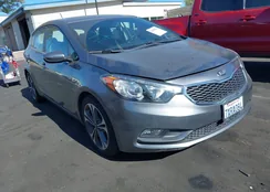 KNAFX5A83G5628913: 42385070