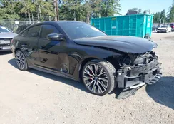 WBA13AW02NFL97513: 42385642