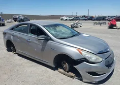 KMHEC4A47CA036655: 42401022