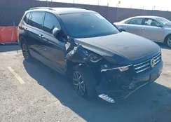 3VV1B7AX2MM142289: 42403346