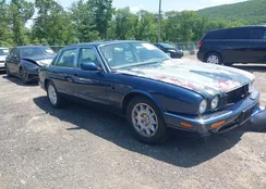 SAJDA14C6YLF15351: 42407275