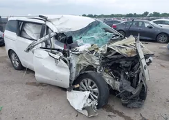 KNDMB5C18G6148630: 42419713