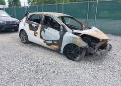 KMHD35LH1GU303830: 42425639