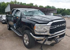 3C6UR5DJ9RG365218: 42482094