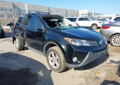 2T3RFREV1EW215694: 42504123