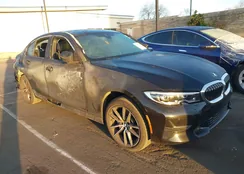 WBA5R1C52KAJ98373: 41555608