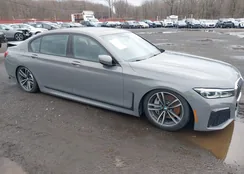 WBA7U2C04LGM27104: 41757796