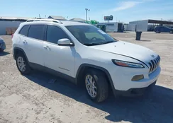 1C4PJLCS0GW138381: 41844589