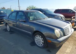 WDBJF55F7VA402305: 41865470