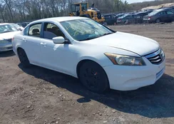 1HGCP2F39BA033776: 41888206