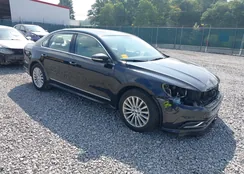 1VWBT7A30HC012450: 42912097