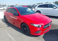 WDD3G4EB1LW039827: 42916807