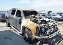 3GCPCREC2JG643895: 42923594