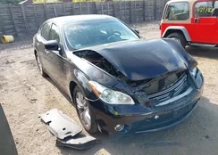 JN1AY1ARXBM570800: 42953371