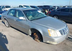 1G6KD57Y26U120523: 42963227