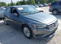 3VWC57BU9KM058404: 42989439