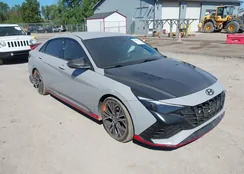 KMHLW4AK6PU015927: 42996401