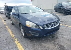 YV1622FS9C2025121: 43027092