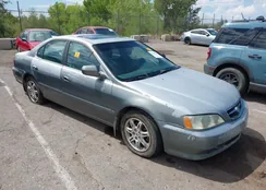 19UUA56721A010817: 43043710