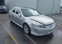 19UUA76587A007570: 43058611