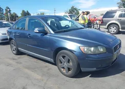 YV1MH682672276596: 43062005