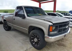 1GCGC34R7YR159704: 43070471