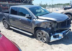 1N6AA1E67KN518324: 43084058