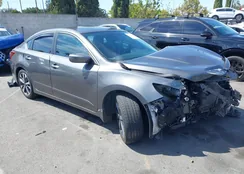 1N4AL3APXHC136077: 43088922