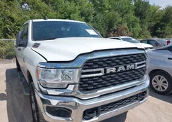 3C6UR5DL9RG296418: 43097240