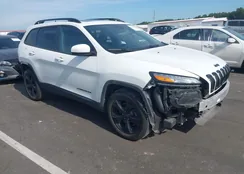 1C4PJMDS6HW590986: 43103039