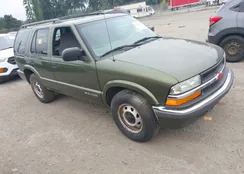 1GNDT13W71K203317: 43106888