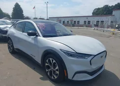 3FMTK3SU5NMA40857: 43109388