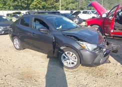 3MYDLBYV8JY331986: 43112390