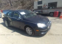 3VWRZ7AJ7AM008024: 43112709