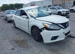 1N4AL3AP8HC137258: 43122092