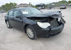 1C3LC56KX8N250990: 43153698