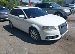 WAUBFBFM3AA075541: 43180321