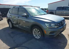 3VV0B7AX1LM150250: 43182550