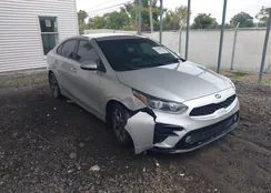 3KPF24AD4KE130998: 43189934