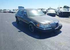 1LNHM84W11Y632590: 43194817