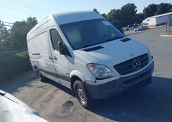 WD3PE8CB8C5680484: 43197403