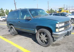 1GNEK18K0RJ329047: 43221534