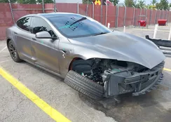 5YJSA1E29JF237868: 43230477