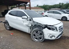 WDCTG4GB3KJ585543: 43235550