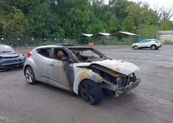 KMHTC6AD5CU049129: 43240505