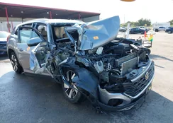 1V2WE2CA9RC237639: 43240576