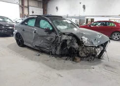 WUABWGFF0KA901705: 43242256