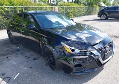 1N4BL4BV5KC251443: 43279712